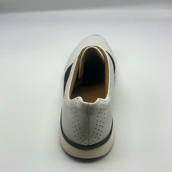 VIONIC- Cosmic Codie Black And White Lightweight Slip On Sneaker Size 9.5 - Picture 11 of 13